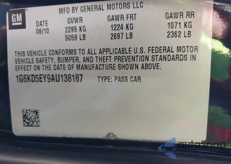 2010 Cadillac Dts Luxury Collection z USA, uszkodzony, nr VIN 1G6KD5EY9AU138187